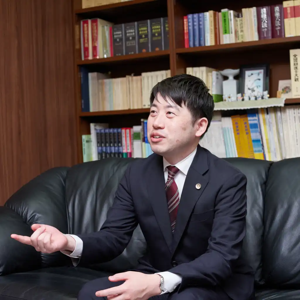 田中 遼平 弁護士の写真
